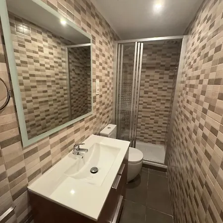 Apartamento Piso Con Jardin, De Playa Fenals Lloret de Mar Exterior foto